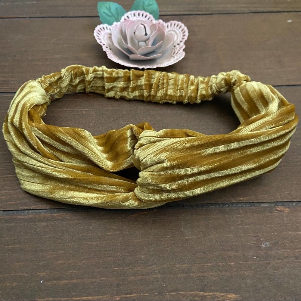 Set of 3 crushed velvet twist headbands NWOT - Picture 3 of 4